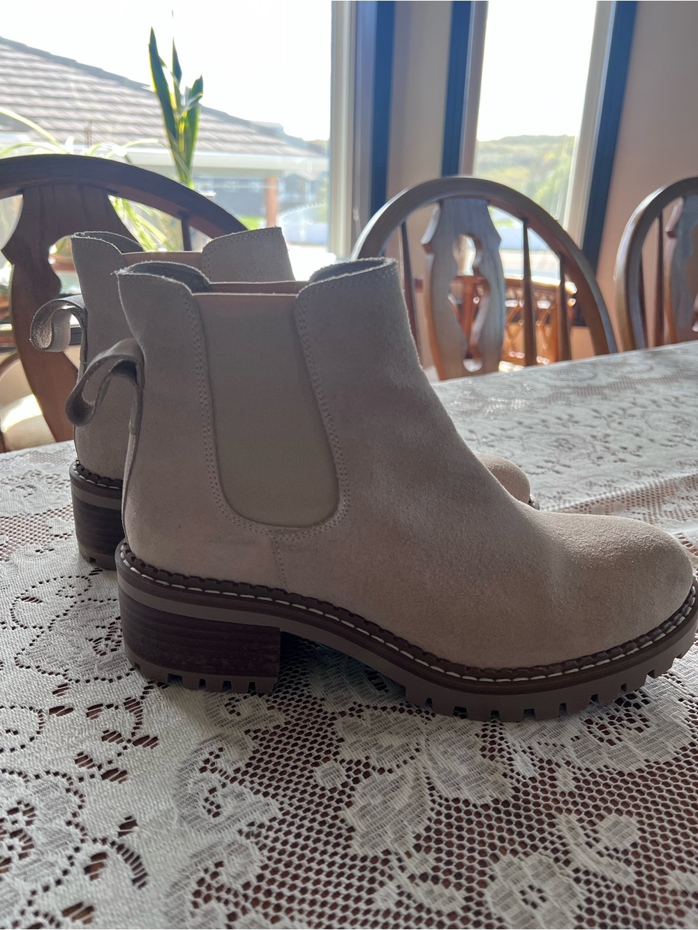 Women's Light Beige Suede Chelsea Heeled Boots